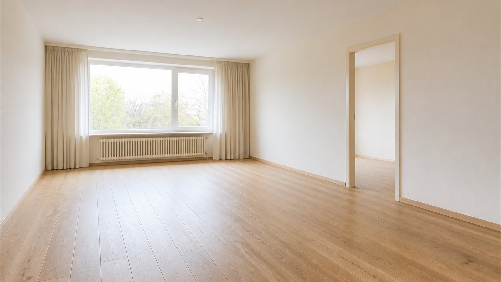 Create an empty-room image — empty room